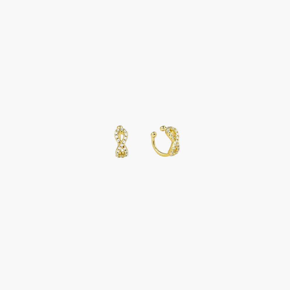 Gold Hoop Earrings: 10 Classic Styles Every Woman Should Know