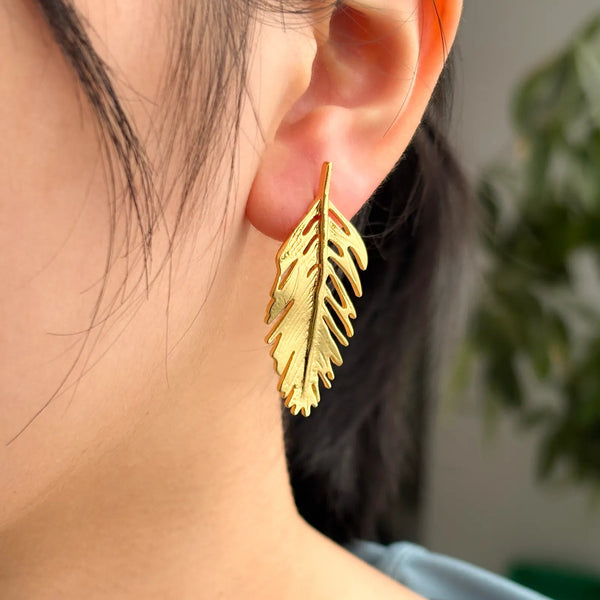 Gold Feather Earrings for Women | Dainty Fashion Jewelry | Soria Jewelry