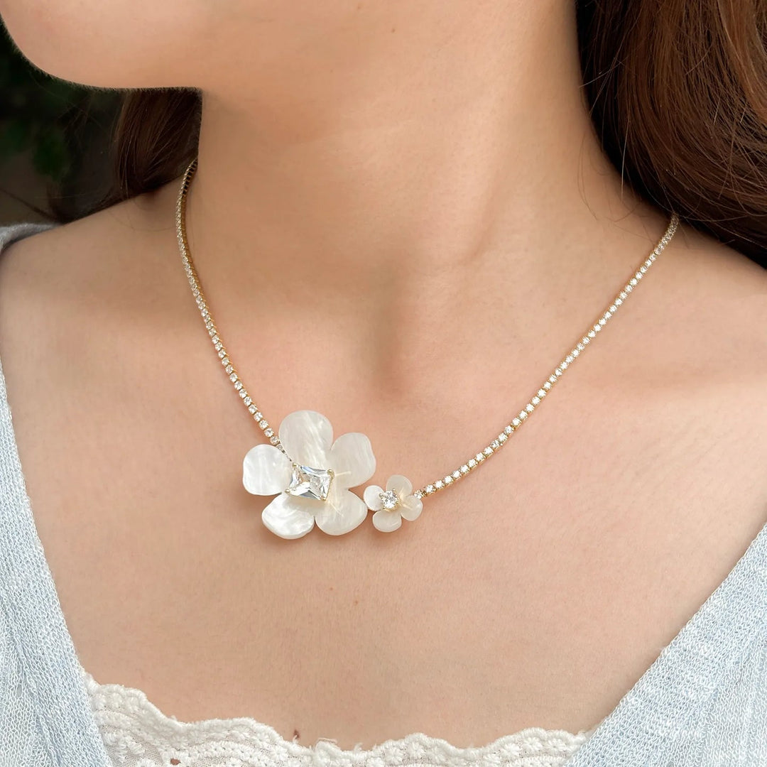 Mother of Pearl Flower Necklace with Gold Tone Chain for Women | Soria Jewelry