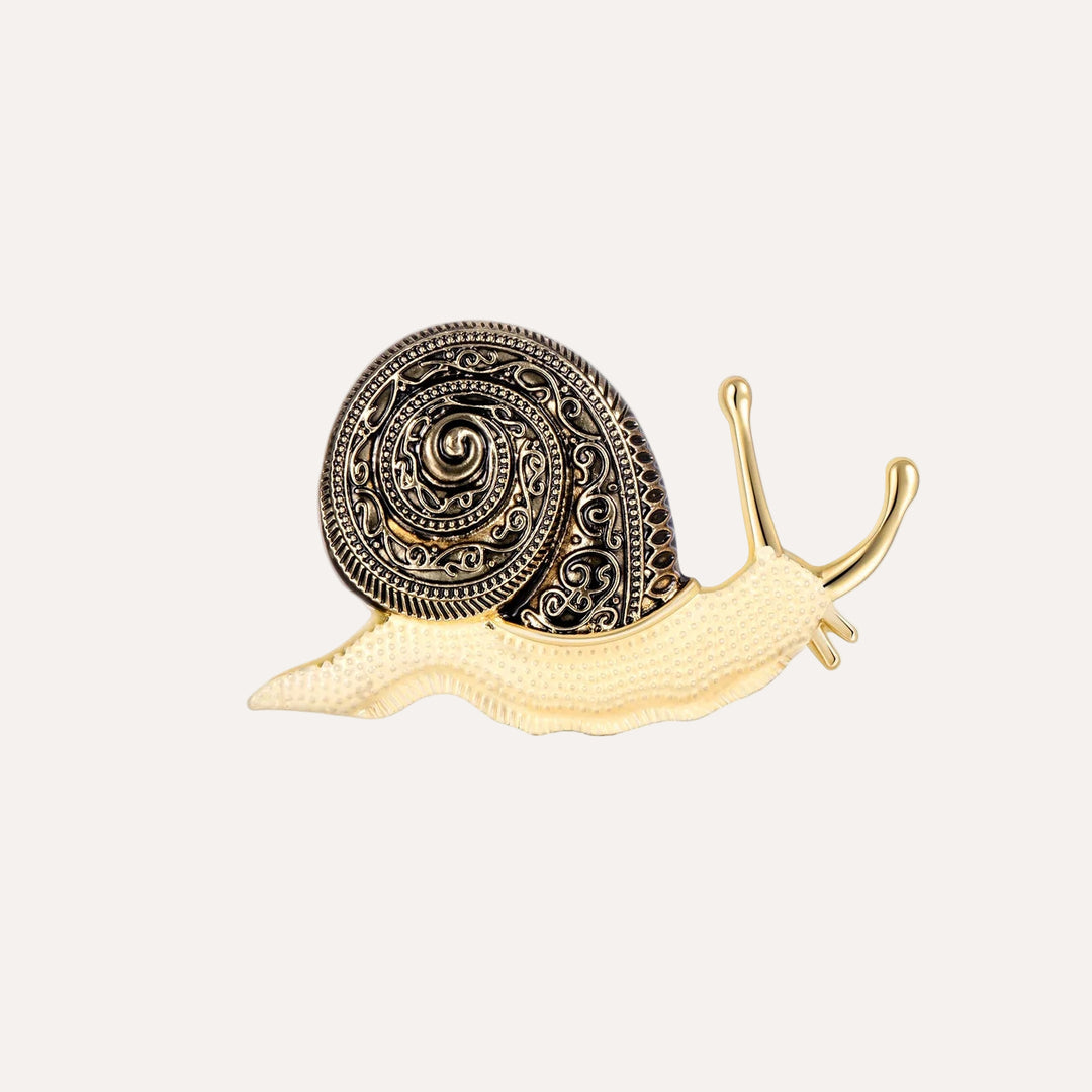 Vintage Snail Brooch Retro Pins for Women | Soria Jewelry